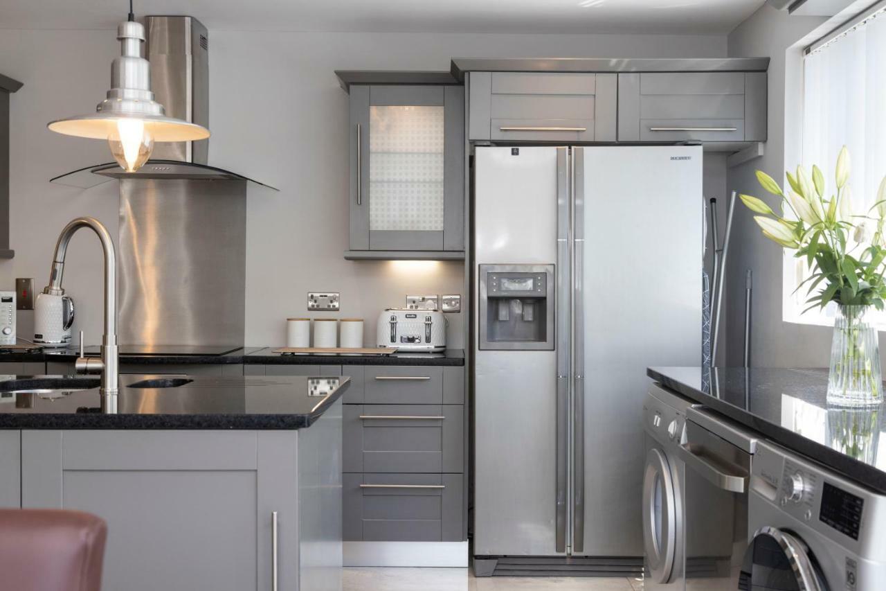 בלפסט Chestnut House, Beautiful, Spacious & Comfortable מראה חיצוני תמונה